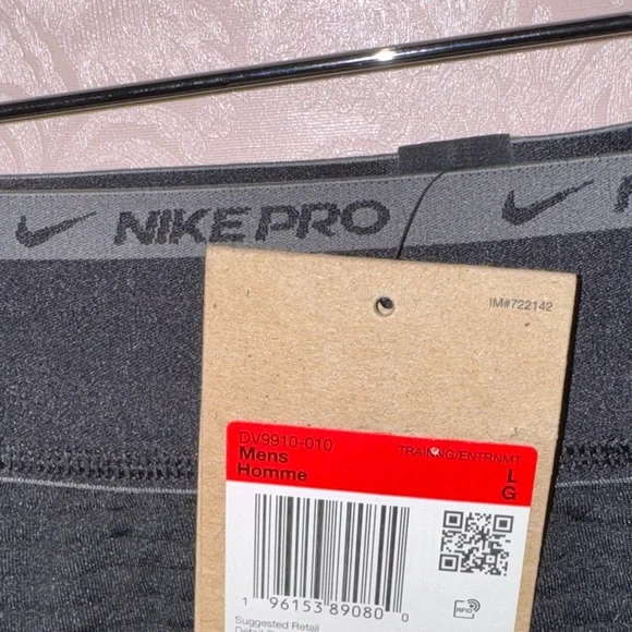 Nike Black Athletic Pants - Picture 8 of 11